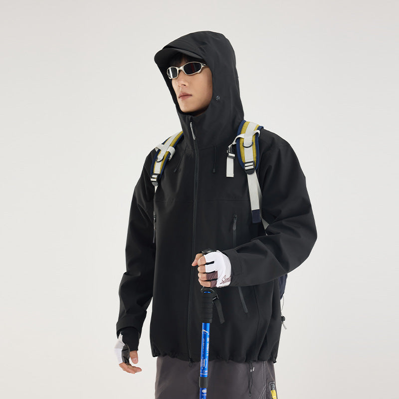 Damska lekka Technical Rain kurtka in oversize funkcjonalna Cut z regulowanym Hood Lumaza