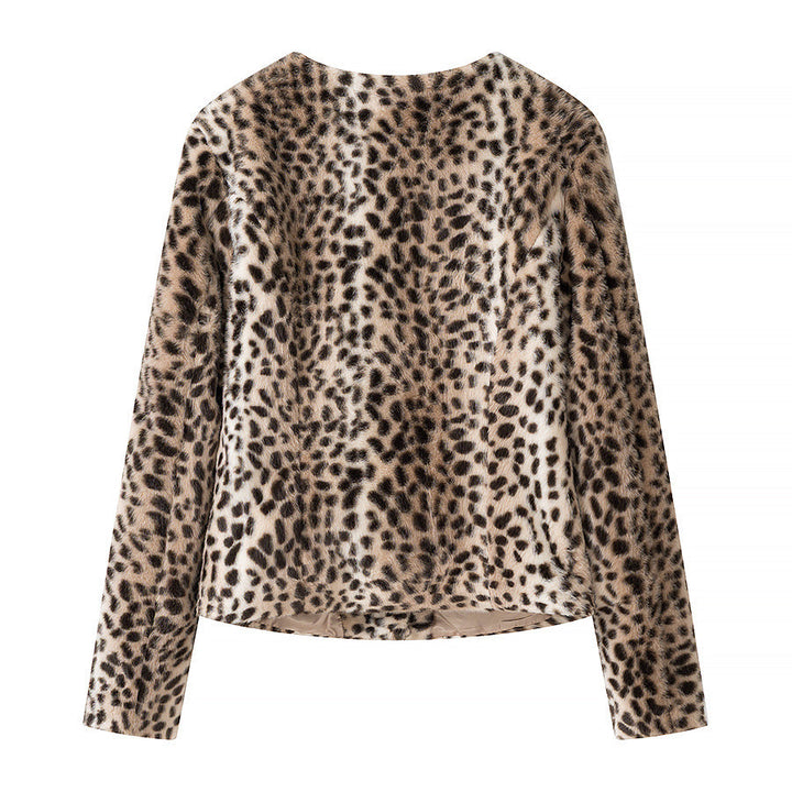 Damska krótka Faux Fur kurtka z Leopard Print i Round Neck Lumaza