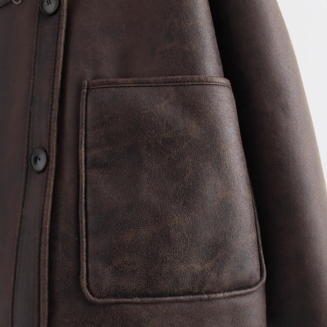 Damska krótka kurtka in aviator-look made of skórzany wygląd z teddy lining i z naszywanymi kieszeniami Lumaza