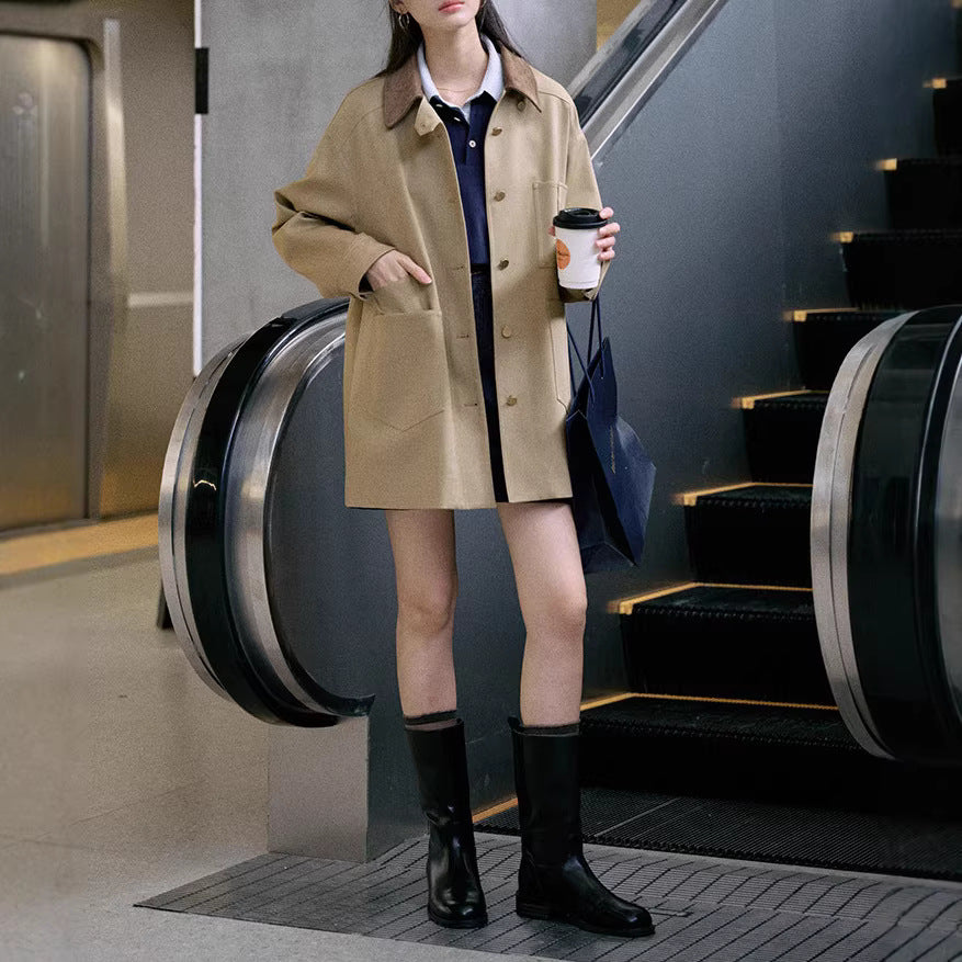 Damska Stylish oversize kurtka z wysokim kołnierzem Lumaza