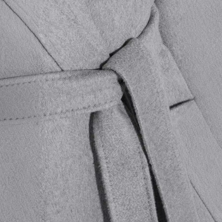 Damska Floor-Length Open mieszanka wełny płaszcz z Relaxed Lapels i Flowing Draping Lumaza
