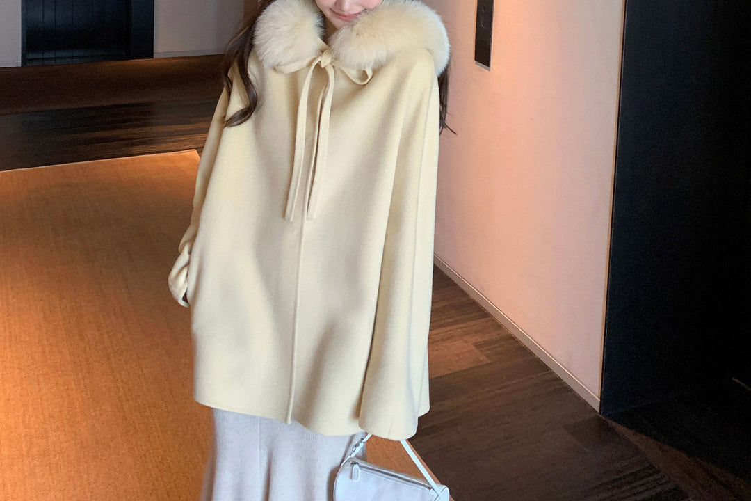 Damska elegancka i Warm Transitional kurtka z Fur Trimmed kołnierzem Lumaza