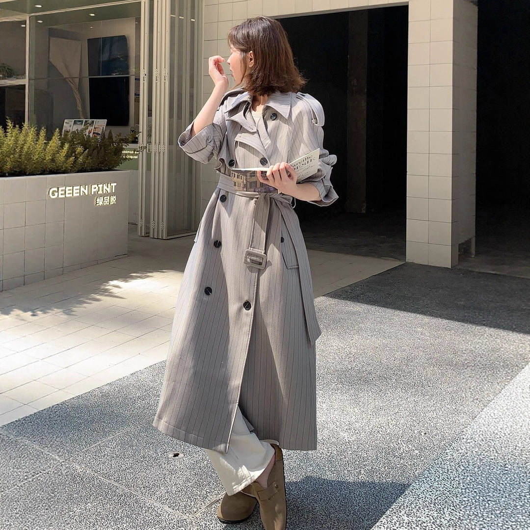Damska elegancka Maxi długa Pinstripe Trench z na ramiona Pads i Gathered rękawami Lumaza