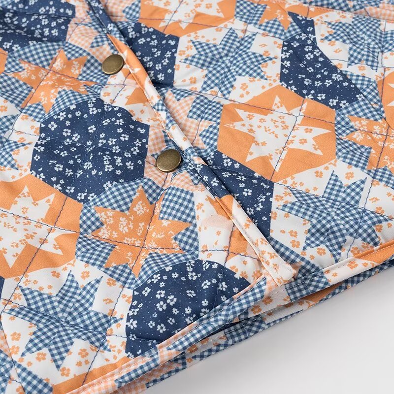 Damska lekka pikowana kurtka z Patchwork kwiatowa Pattern i krótka Lumaza