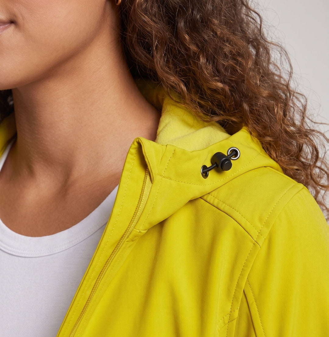 Damska Lekka Kurtka softshell z Kaptur, Dopasowana Sylwetka i Ukryty Kieszenie na zamek