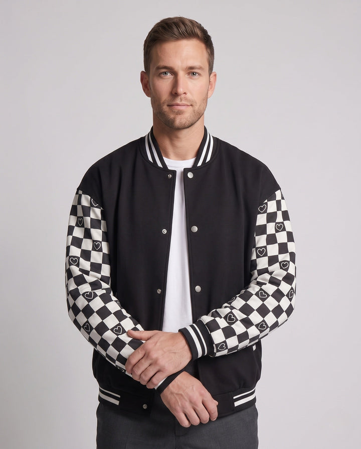 Męska Oversize bomberka kurtka w Varsity styl z Checkered wzór rękawy i w paski prążkowanymi mankietami