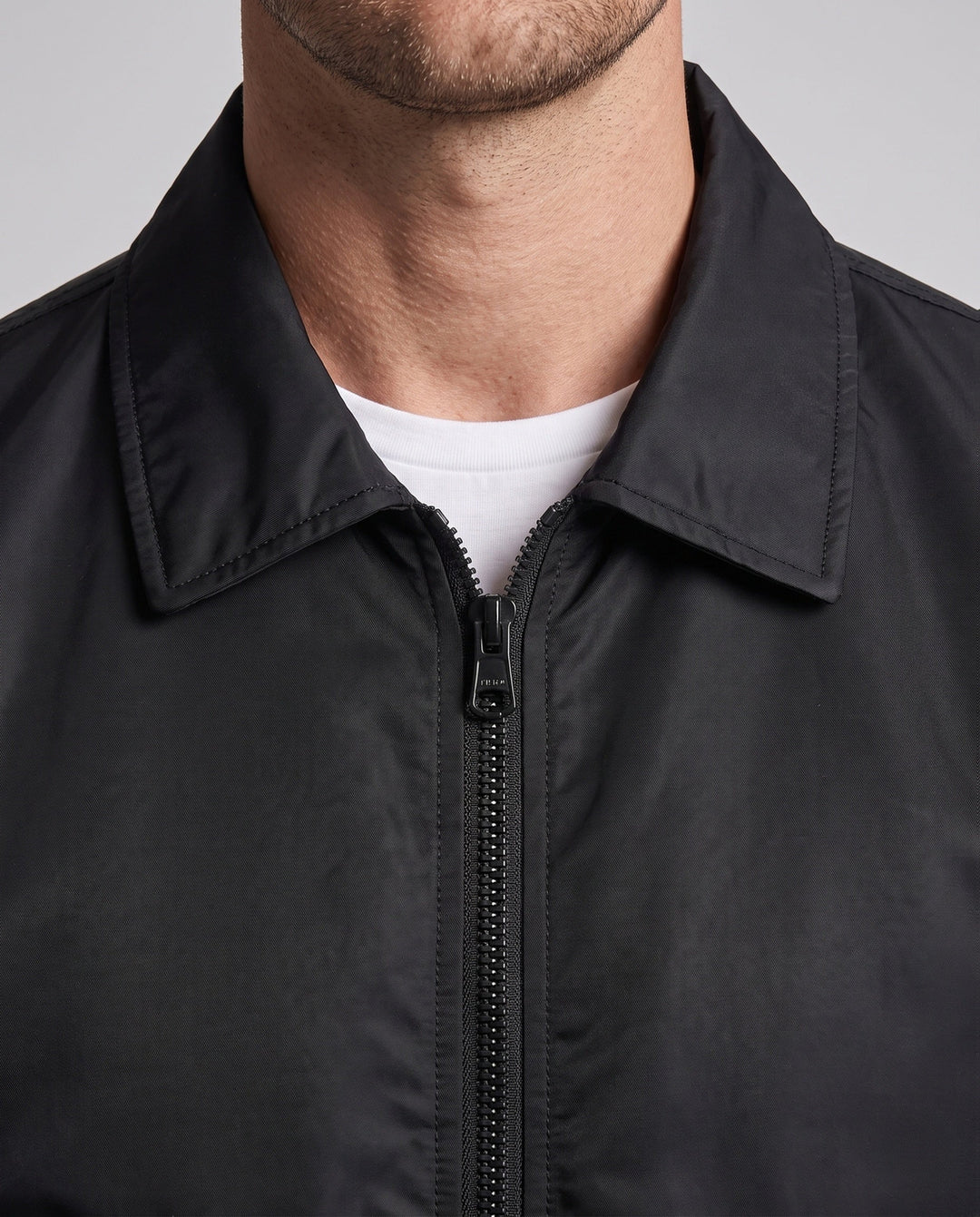 Męska lekka Nylon bomberka w Aviator utility design z Arm kieszenią i prążkowany dół