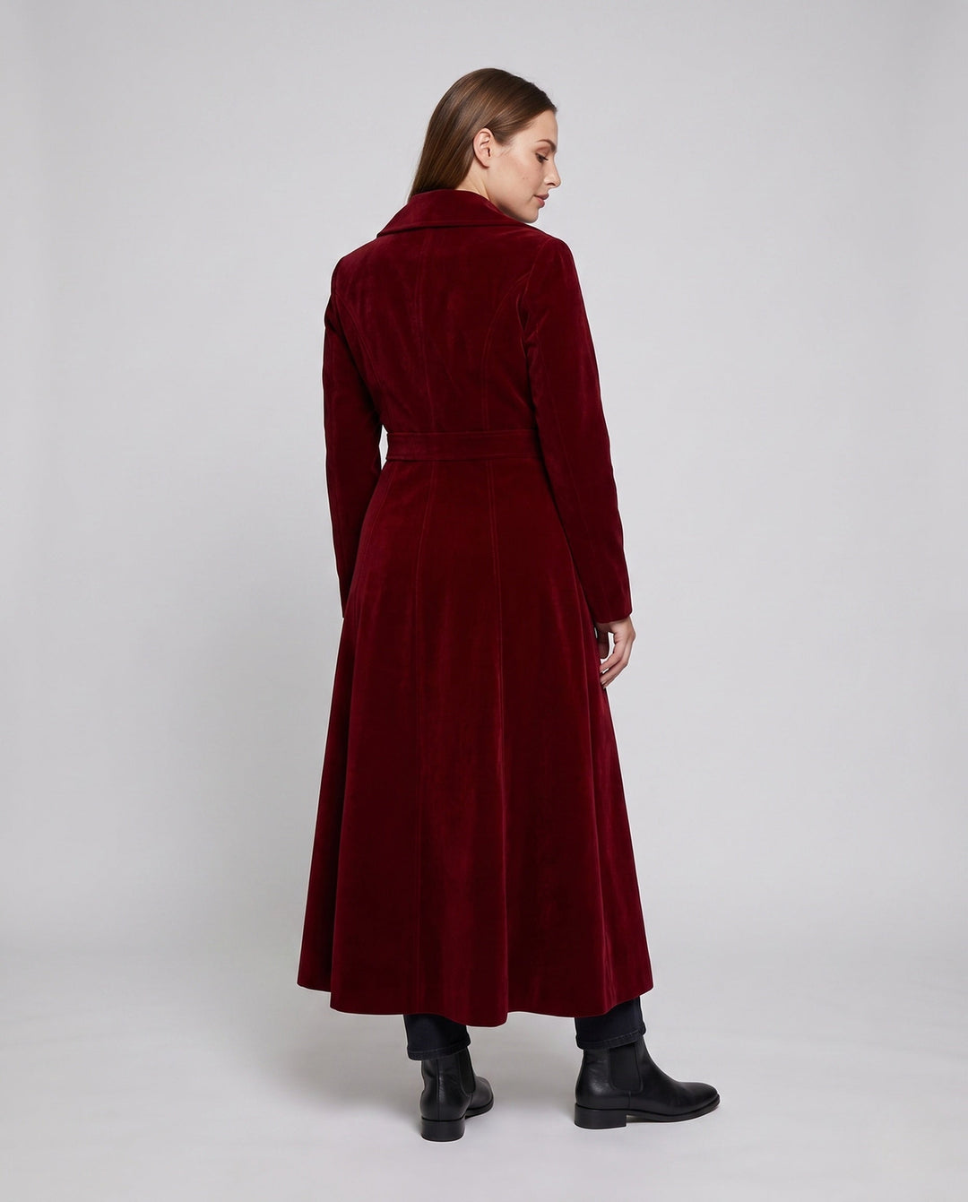 Damska elegancka tailcoat z szeroki klapy i dopasowana Krój