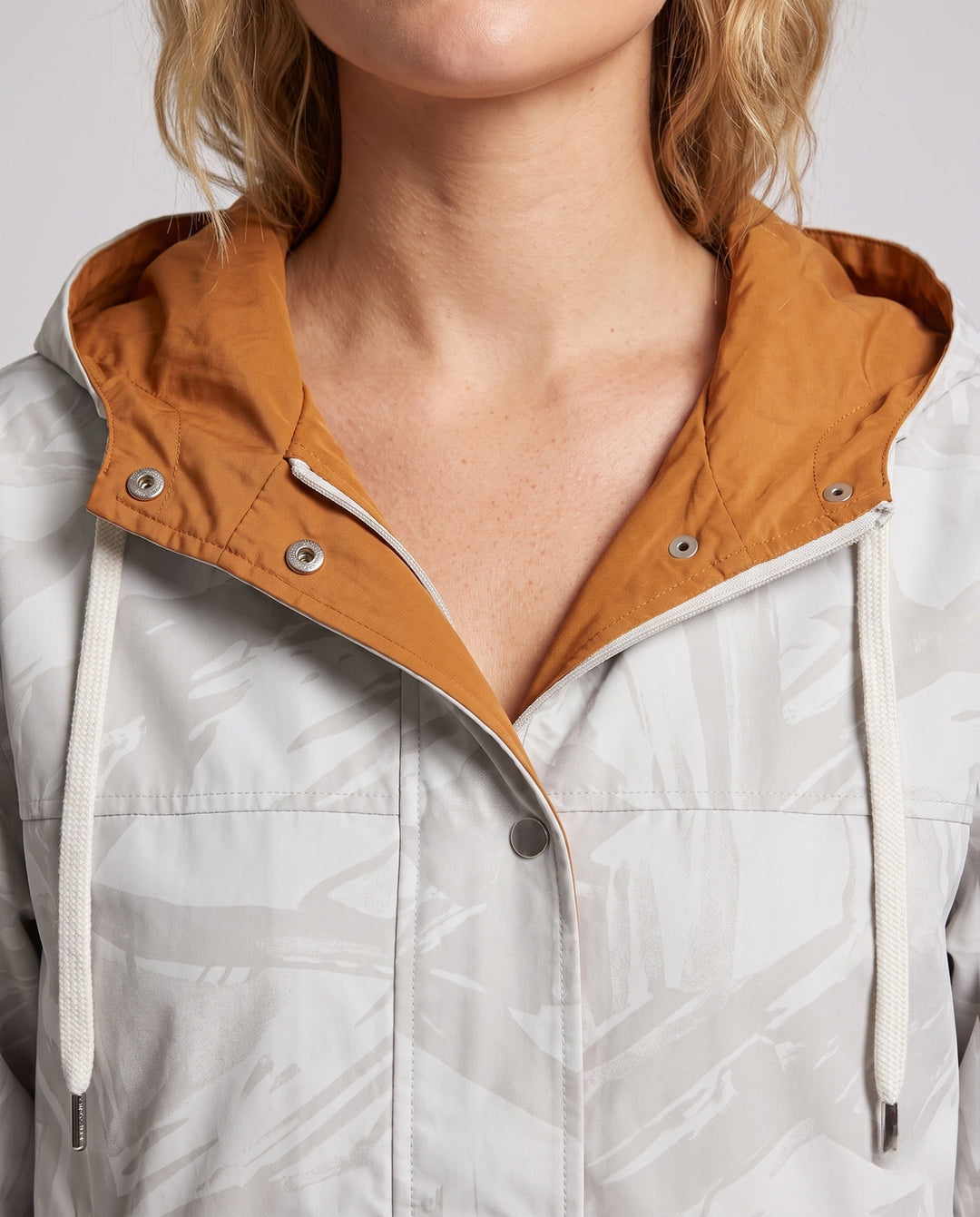 Damska Fashionable Transitional kurtka z kapturem Lumaza