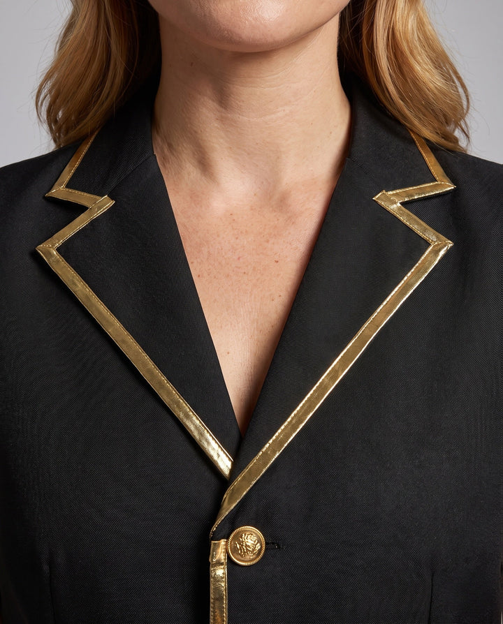 Damska elegancka kamizelka z Golden Accents i Decorative Chain Lumaza